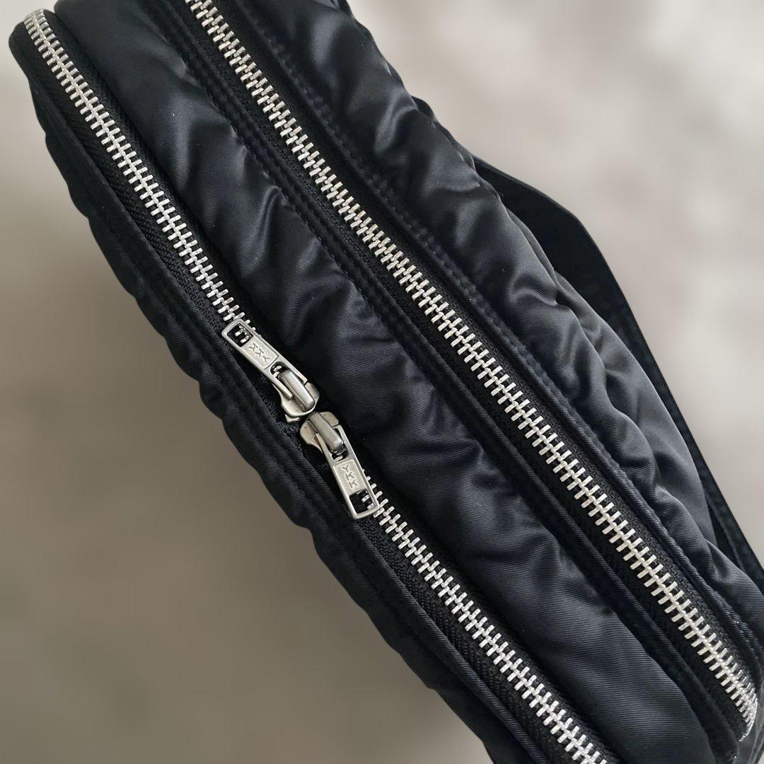 【美品】porter ポーター タンカー ショルダーバッグ ナイロン 黒 2層
