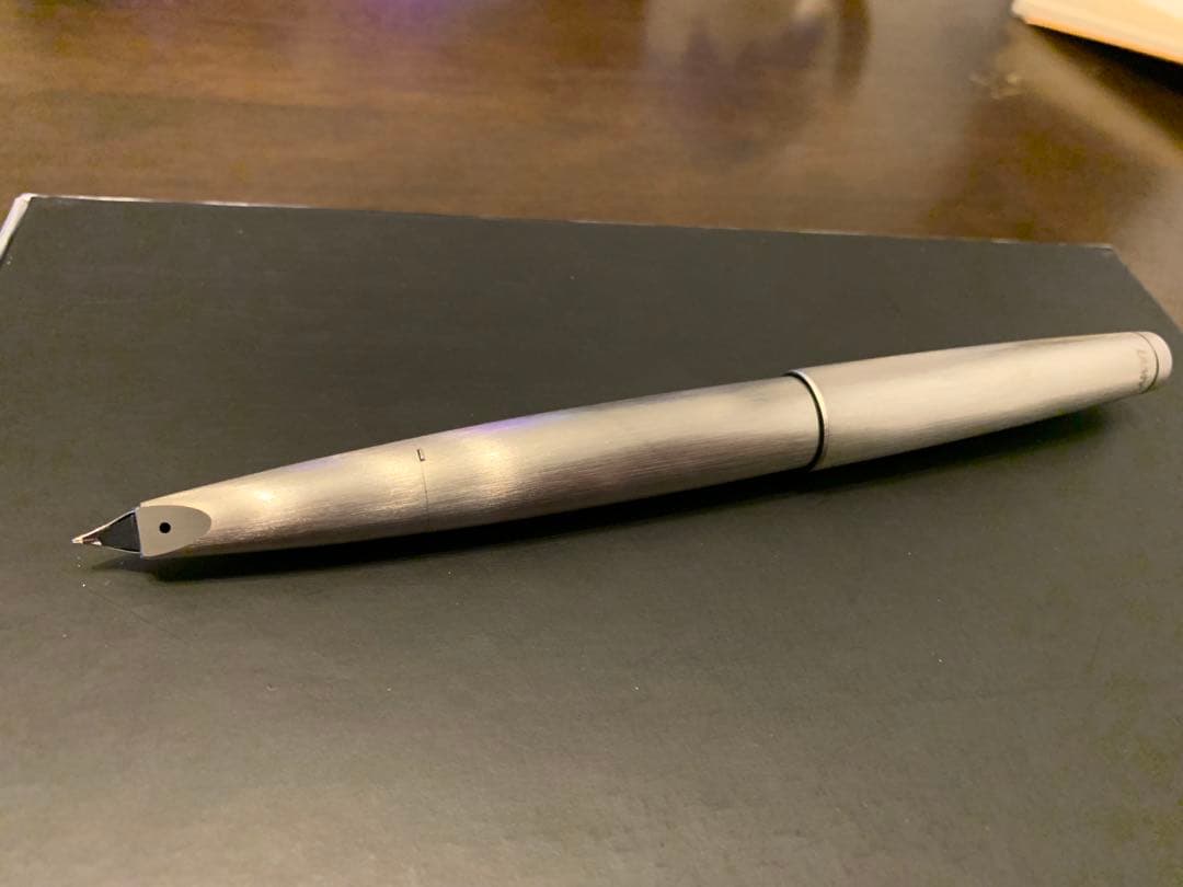 ラミー2000 プレミエステンレス　万年筆　EF