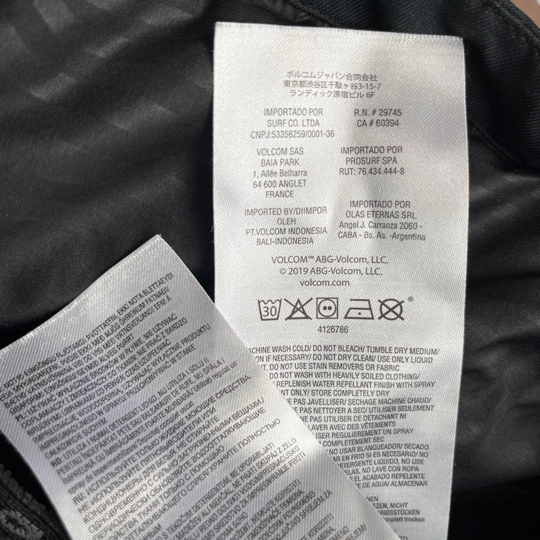 VOLCOM スノーボードウェア セットアップ　グローブ付き
