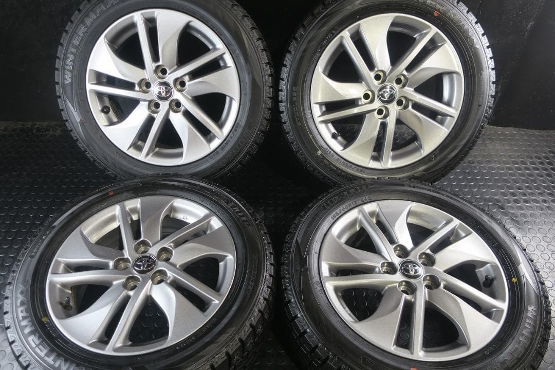美品 トヨタ純正 170系シエンタ 極上山 国産スタッドレス 185/60R15