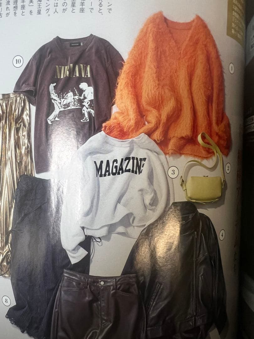 THIRD MAGAZINE ロゴボクシースウェット　ブラック