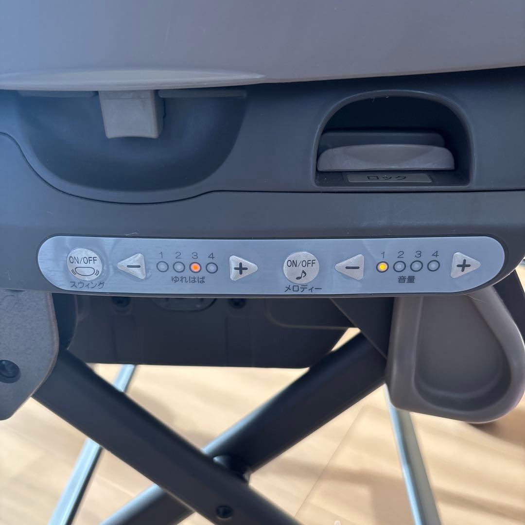 【chan】コンビ 電動 ハイローチェア ネムリラ AUTO SWING