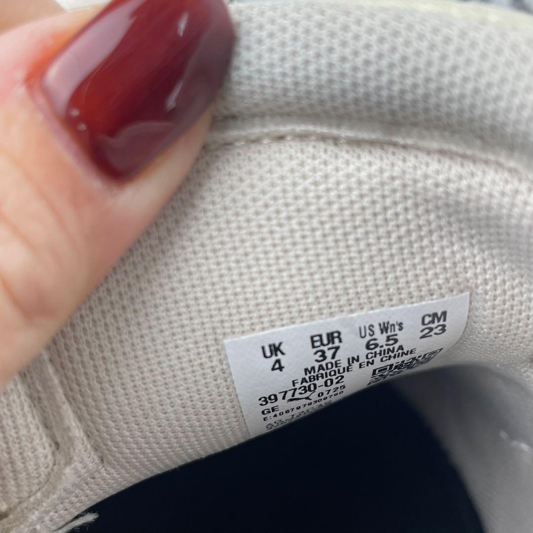 極美品！PUMA ウィメンズローファー　厚底スリッポンスニーカー 23cm