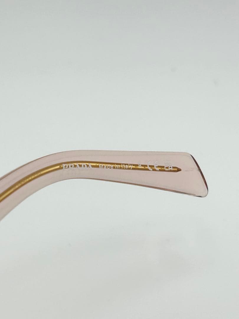 ✨極上美品・付属品完備✨　プラダ　サングラス　シンボルロゴ　キャットアイ　Y2K