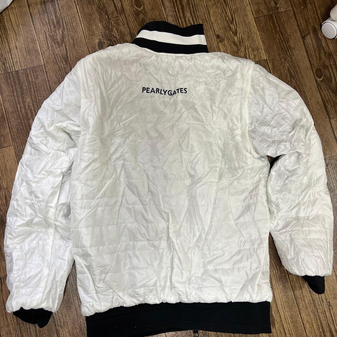 パーリーゲイツ　リバーシブル中綿アウター