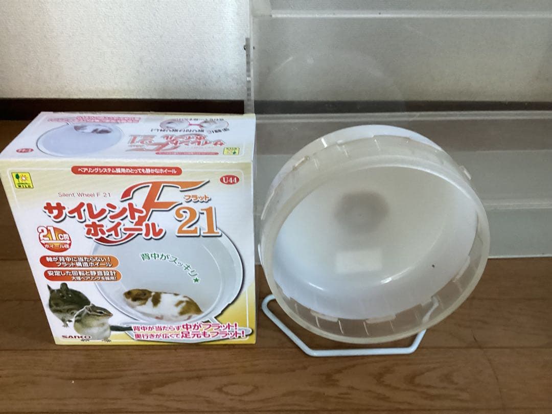 特大サイズ　横幅60cm 地下室付、デグーのケージ　アクリル　ホイールおまけ