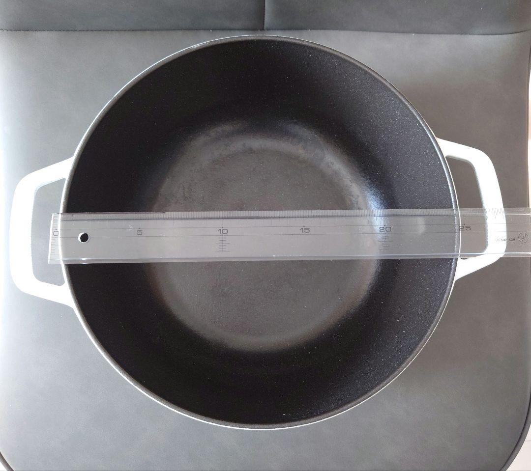 ストウブ STAUB ホワイト スノー 24 希少 レア 限定