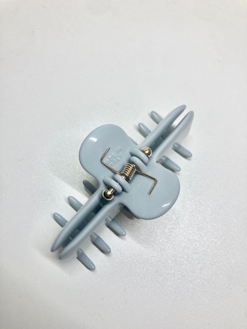 正規品！UNDO HAIRWARE No.4 クロークリップ　Pale Blue
