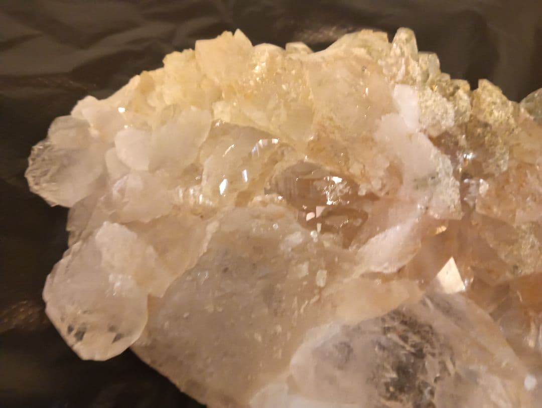 希少石　ビッグサイズ　インド　マニハール　水晶　クラスター　クローライト ルチル