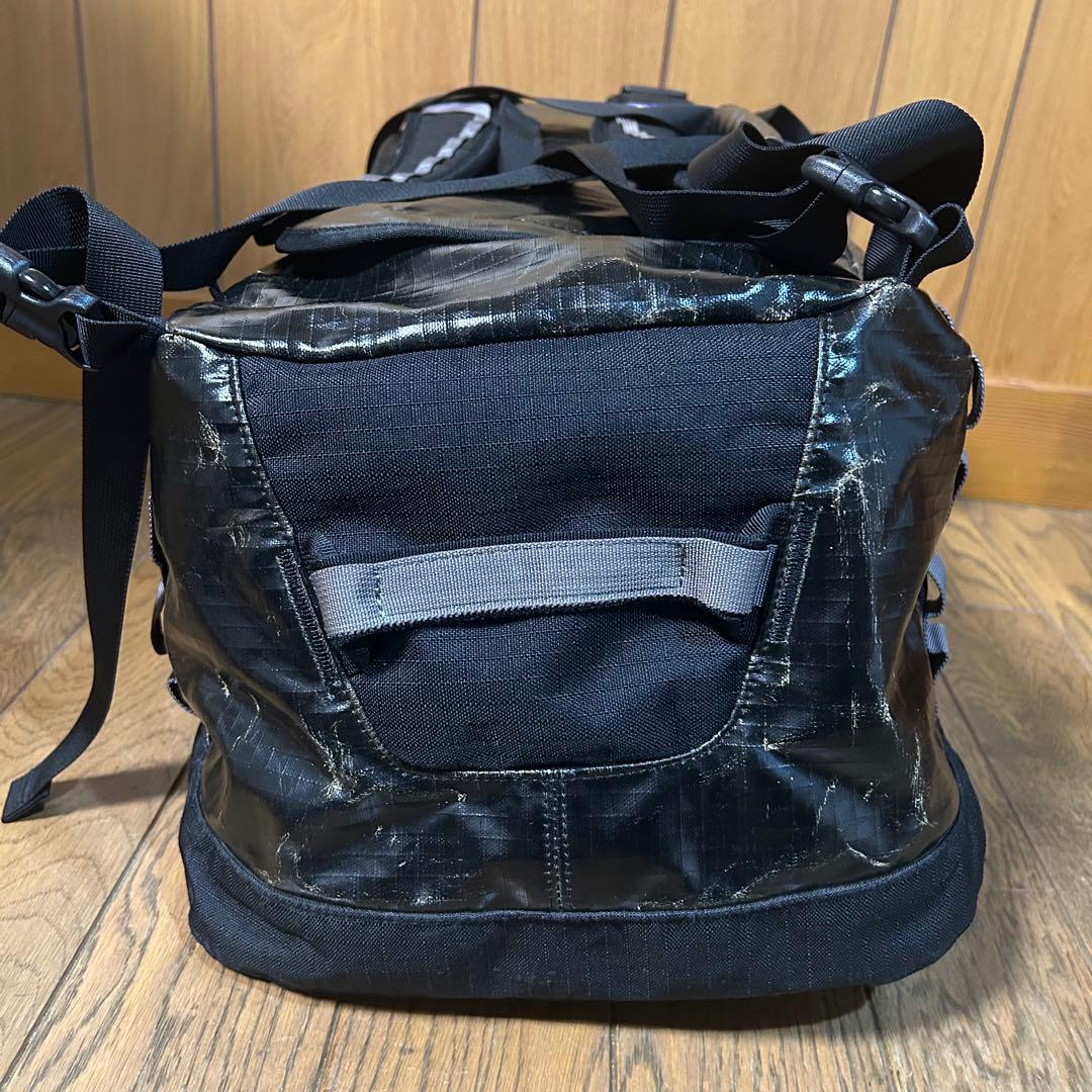 patagonia ボストンバッグ ブラックホール