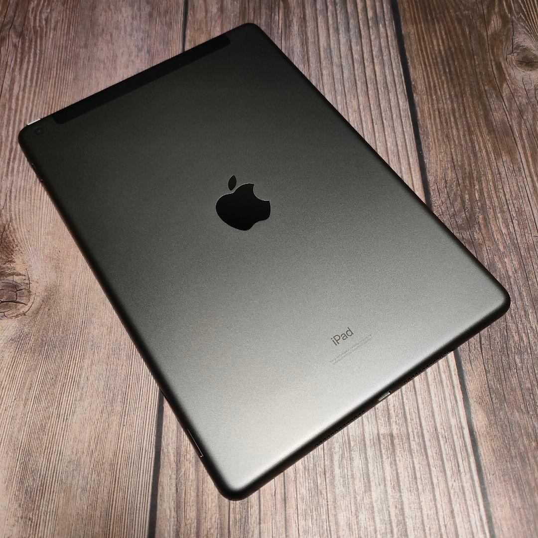 Apple iPad 第7世代 32GB スペースグレー 新品近い