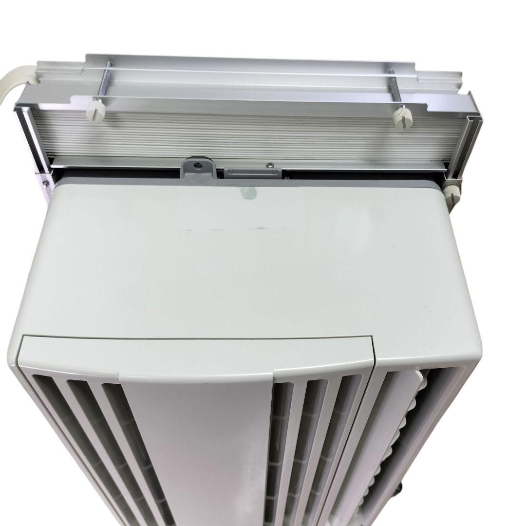 2020年　コロナ窓用エアコン 取付用枠付　CW-F1620