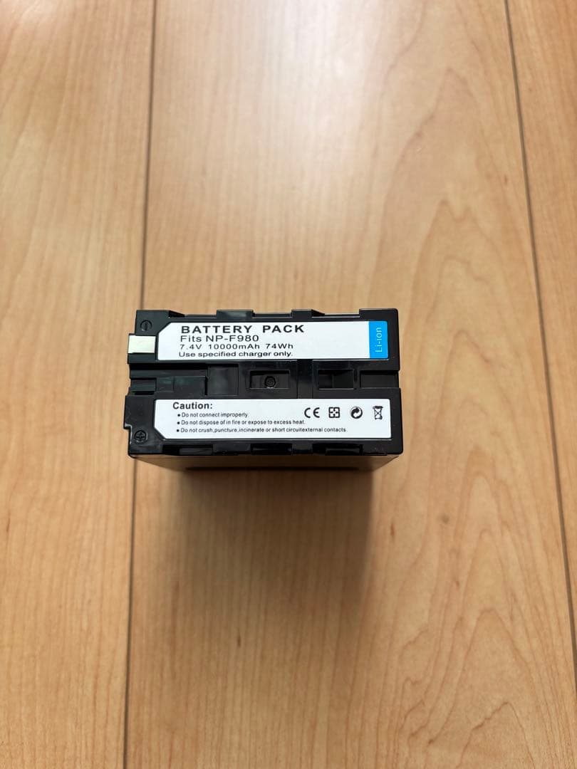 NP-F980 バッテリー カメラ モニター ビデオライトNP-F970 750