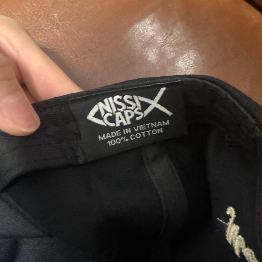 monday suck キャップ