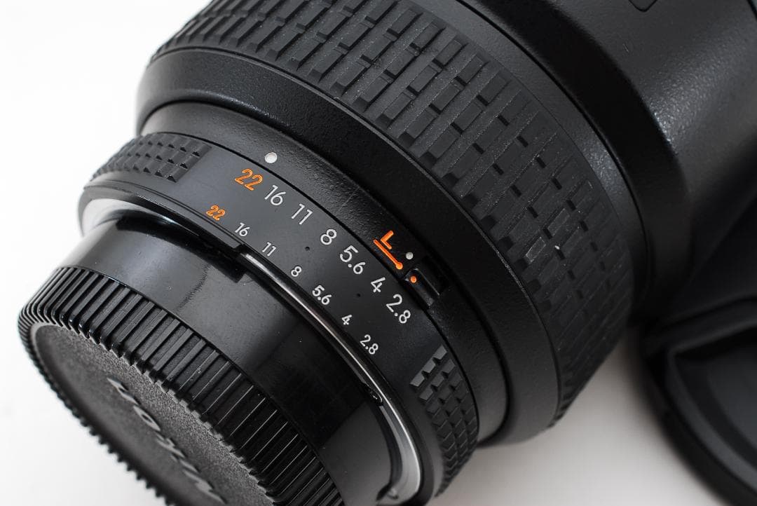 ニコン　AF-S ED17-35F2.8D(IF)　超広角ズームレンズ