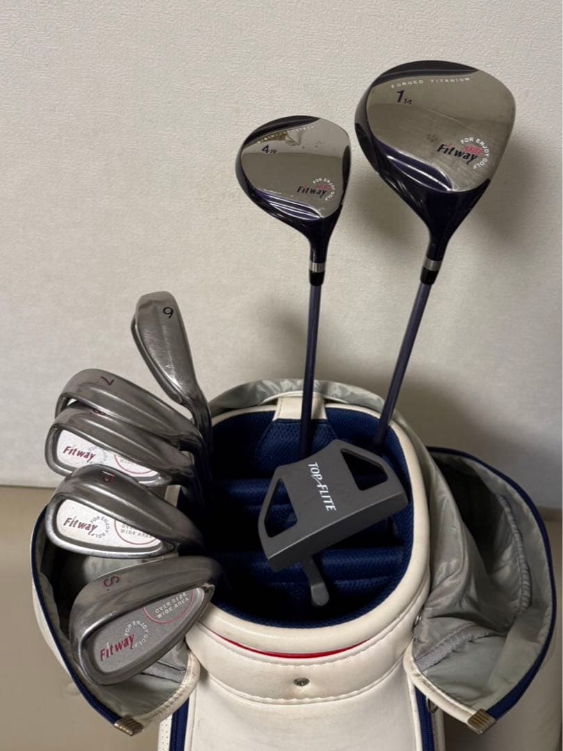 【送料込み】激安　レディースゴルフセット　フィットウェイ　ゴルフバッグ付き