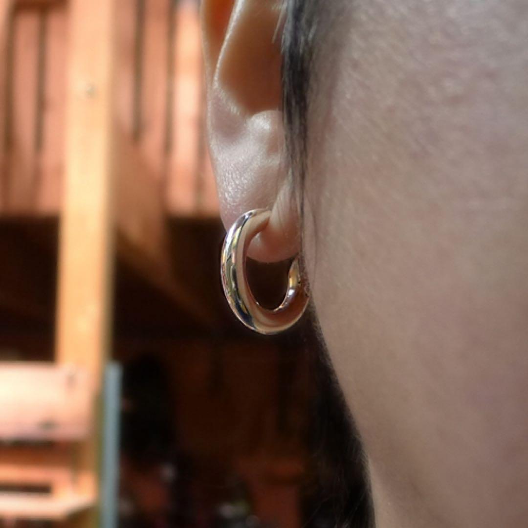 ペア太さ4ｍｍ　ハンドメイド　シルバー925　フープピアス