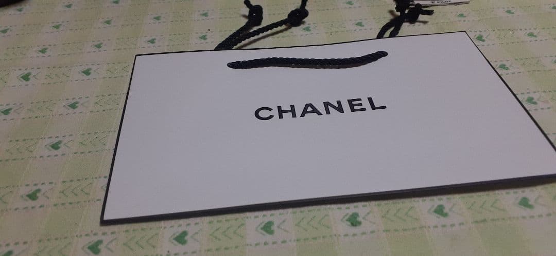 シャネル アリュール オードゥ トワレット (ヴァポリザター) 50ml