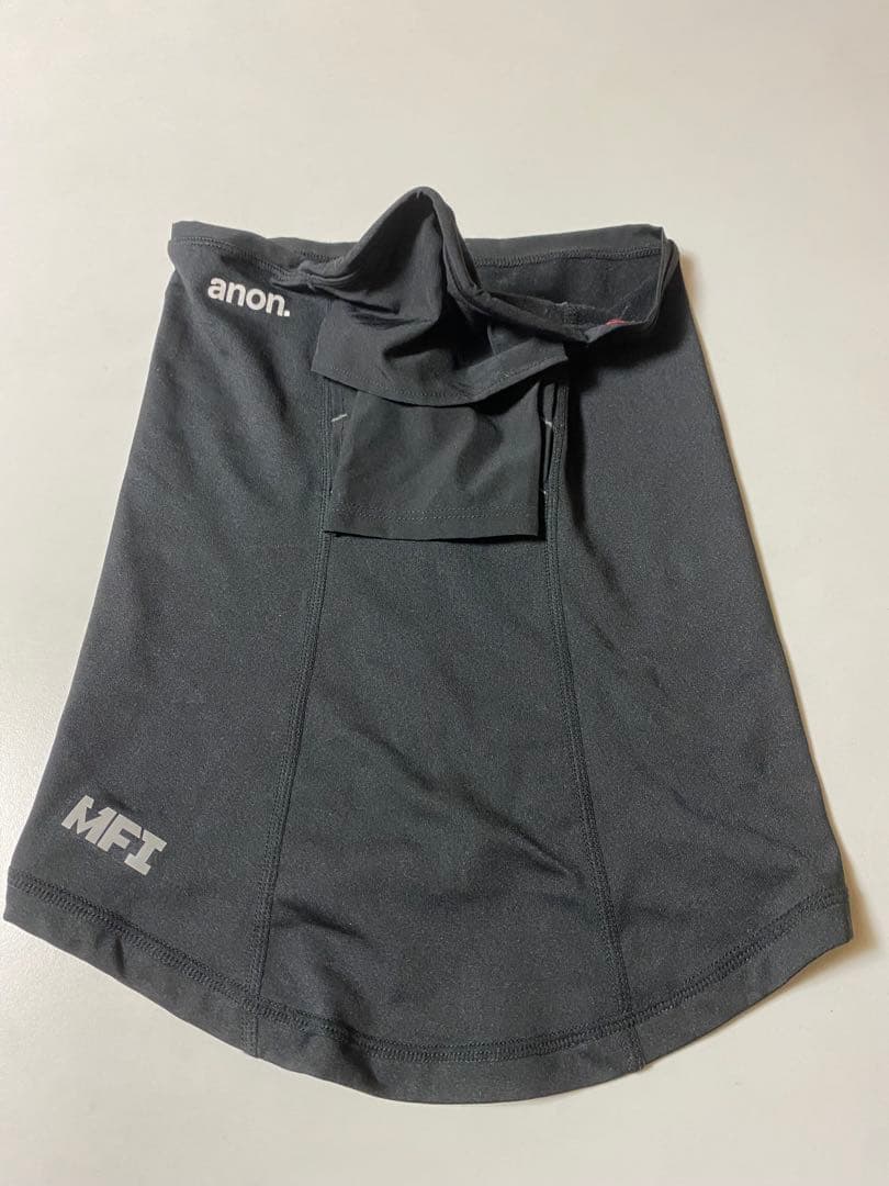 まるで屍の様だ　　anon m4 ゴーグル MFIマスク2枚セット