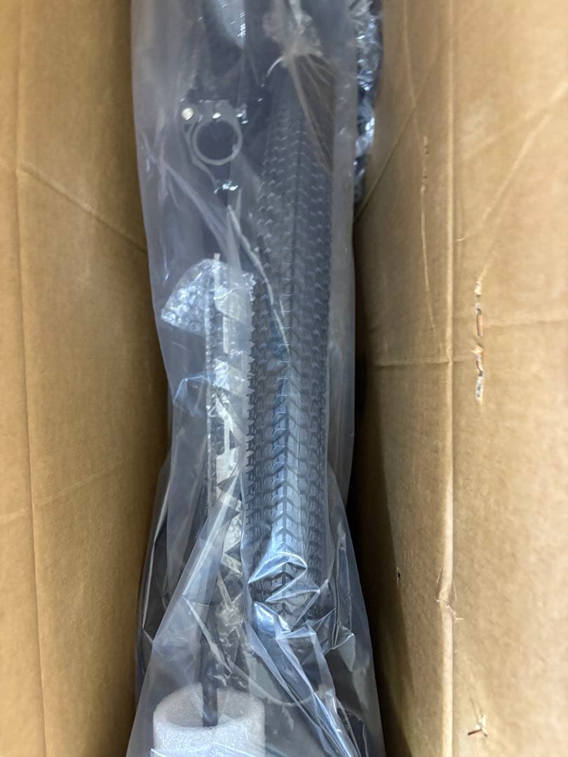 自転車 クロスバイク 21段変速 26インチ