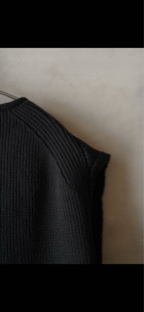 新品 lea boberg ベスト GABRIELA COLL GARMENTS