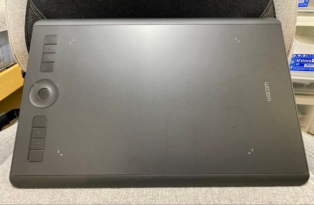 液タブ・ペンタブ Wacom Intuos Pro PTH-660