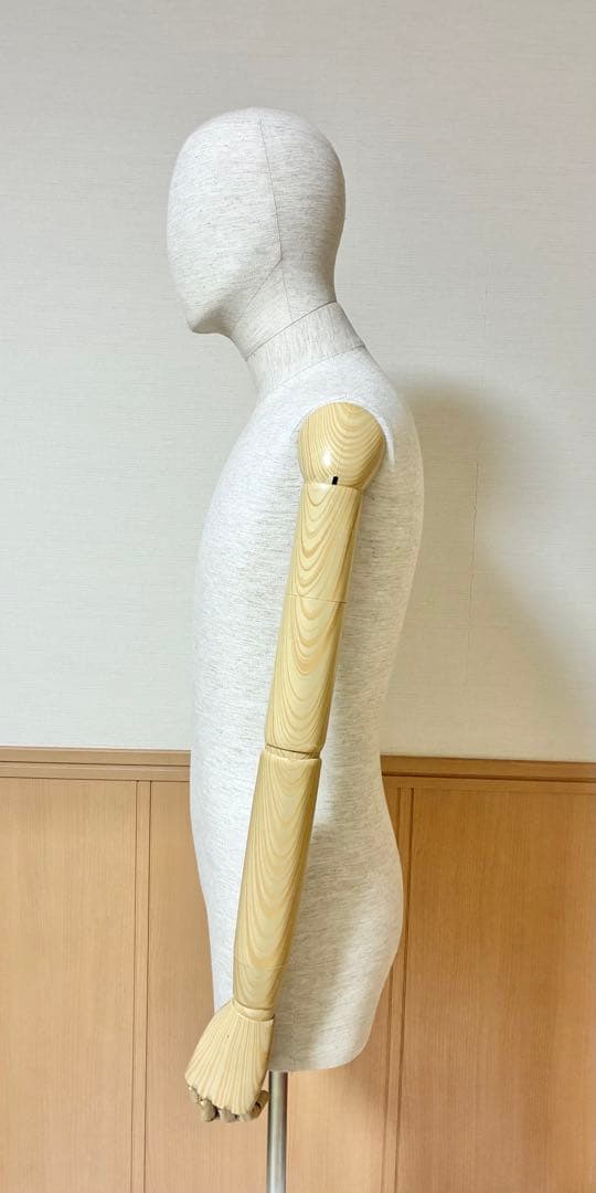胸囲約94メンズトルソー　高さ調整可能　腕可動　パンツ対応可能　マネキン、ボディ