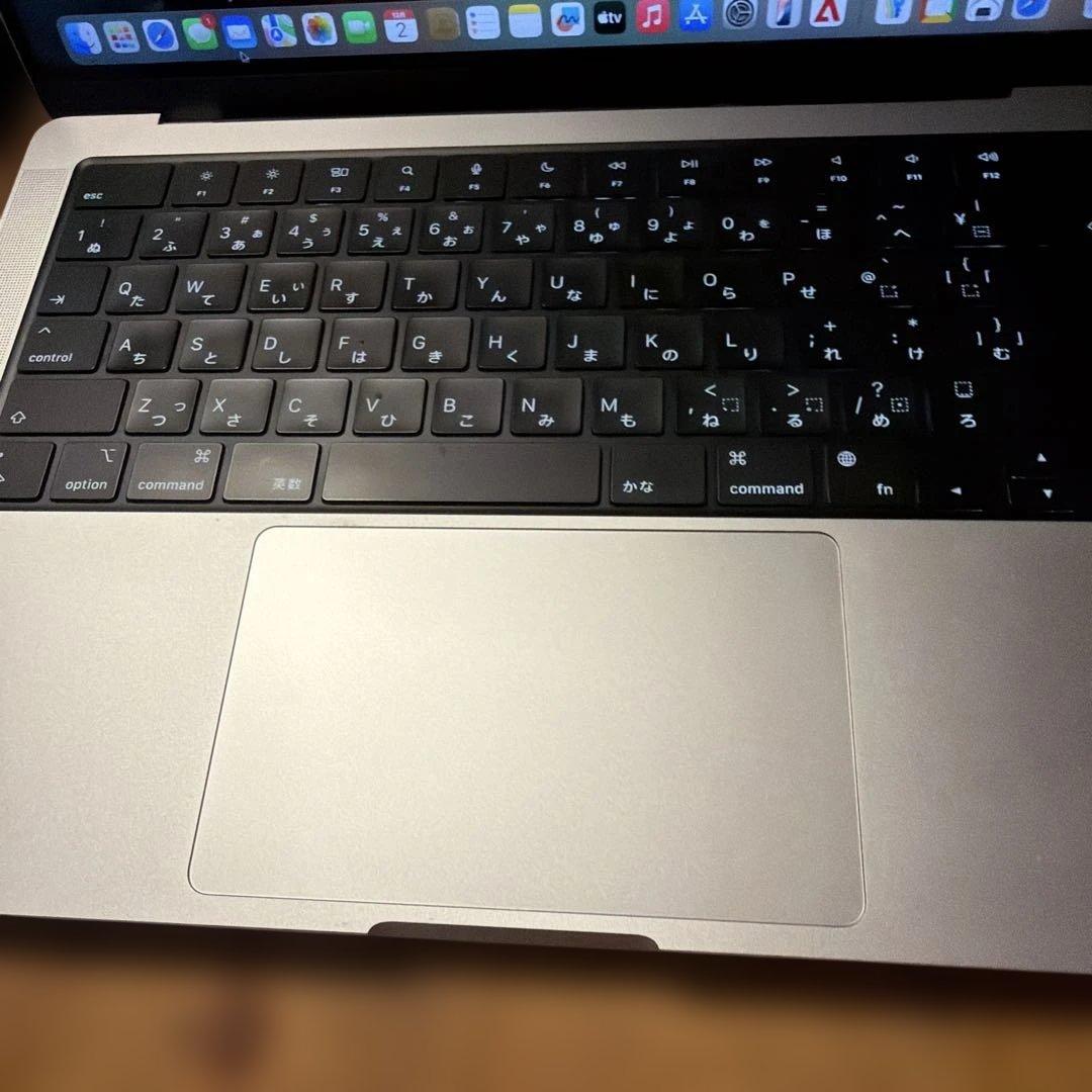 MacBook Pro 14インチ M1 16GB ストレージ512
