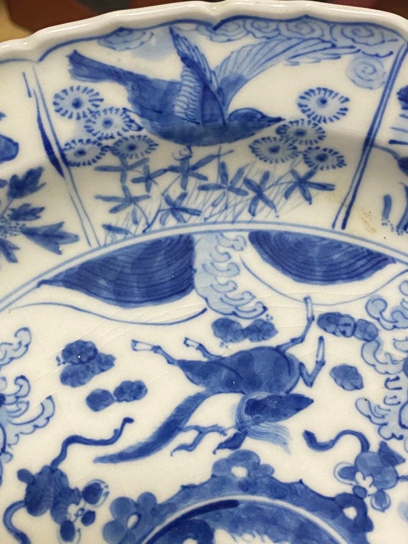 清朝　青白磁の神話的生物の皿　セット2枚