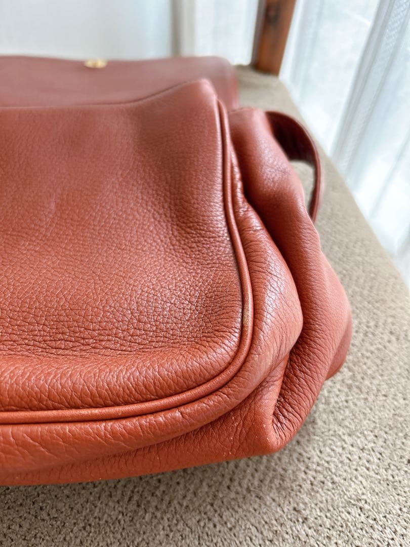 LOEWE ロエベ・ショルダーバッグ