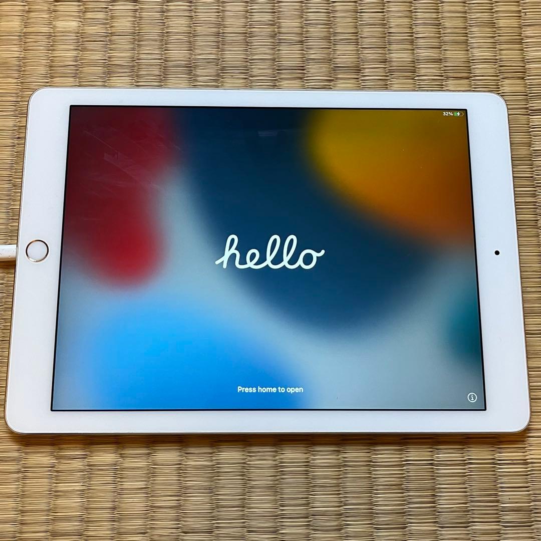 iPad Air 2 FH182J/A Wi-Fi 64GB ゴールド