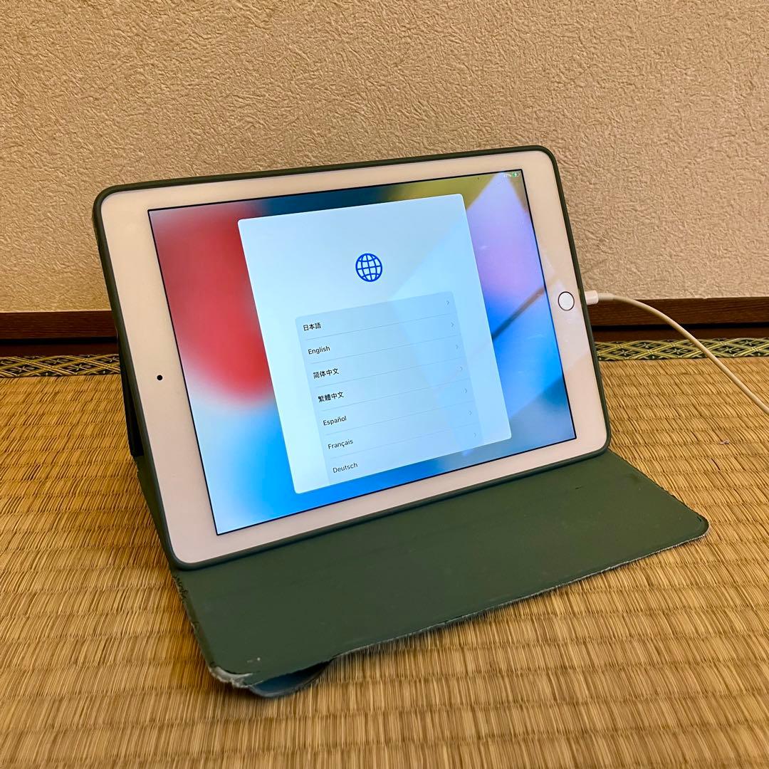 iPad Air 2 FH182J/A Wi-Fi 64GB ゴールド