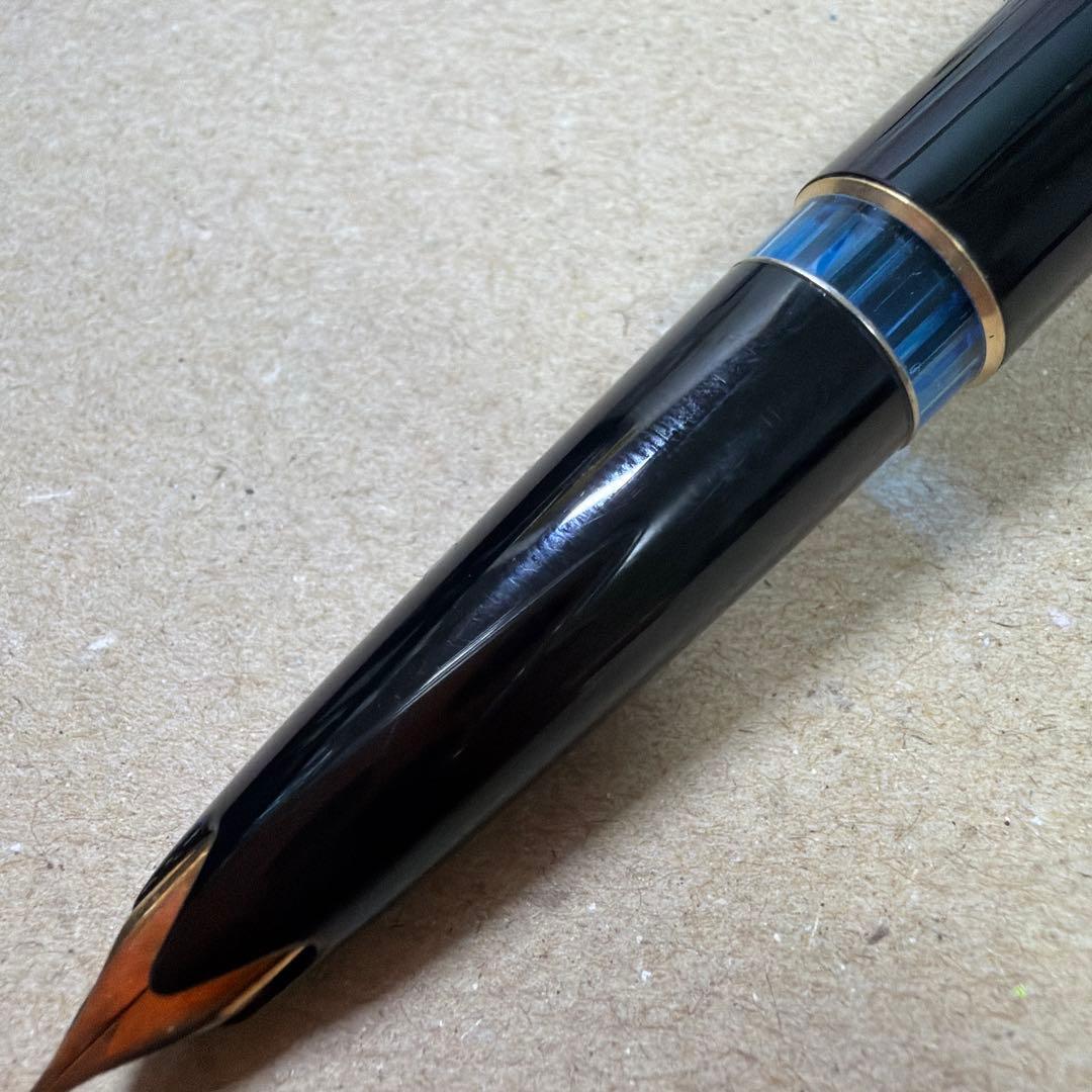 新品 廃盤 MONTBLANC モンブラン No.22 万年筆 14c EF