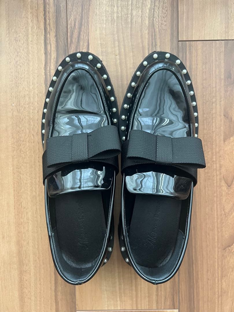 【美品】ドノバン パールリボンローファー Sサイズ