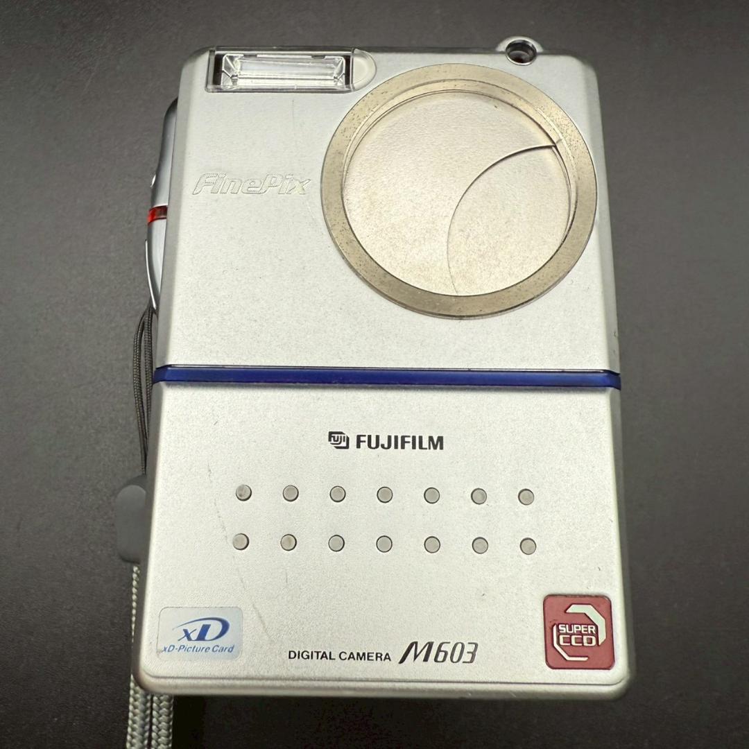 FUJIFILM フジフィルム FinePix M603 デジカメ