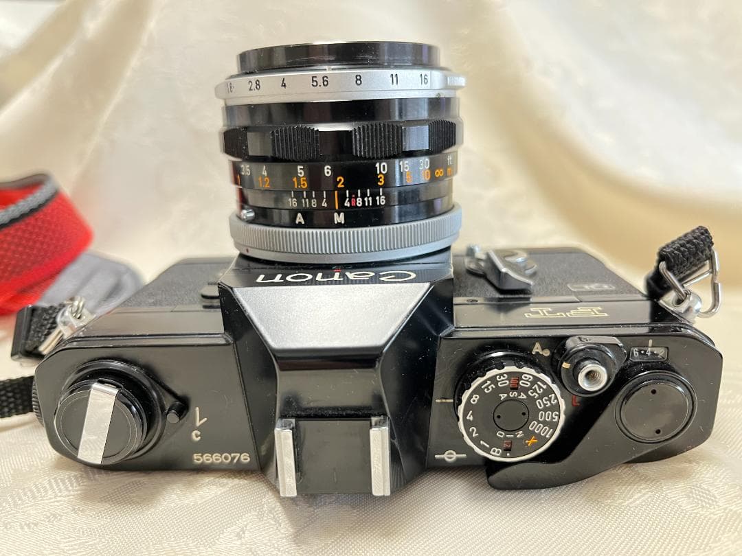 CANON FT　ブラック　 ５０ＭＭと70-210ＭＭズームレンズ付き