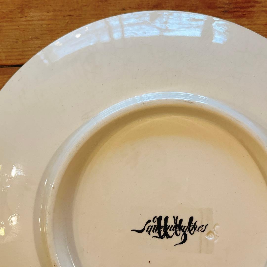 A アンファン・リシャール　可愛いデザートプレート