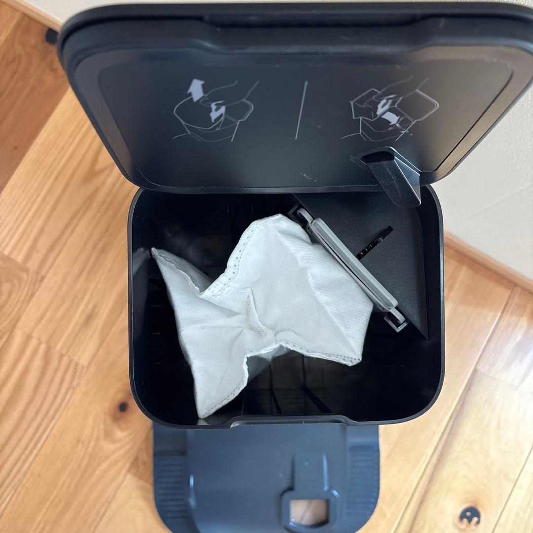 ルンバ i7＋ RVD-Y1 Clean Base付 自動ゴミ収集 動作OK