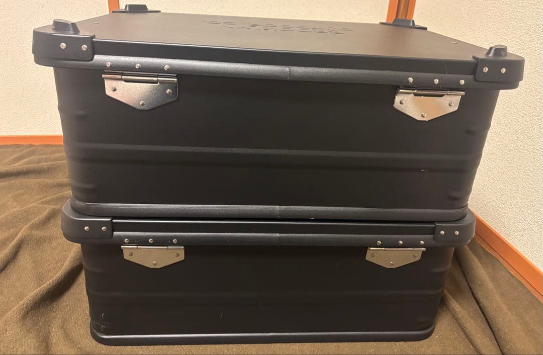 ブルックリンアウトドアカンパニー　アルミコンテナ　ブラックMサイズ　2個セット