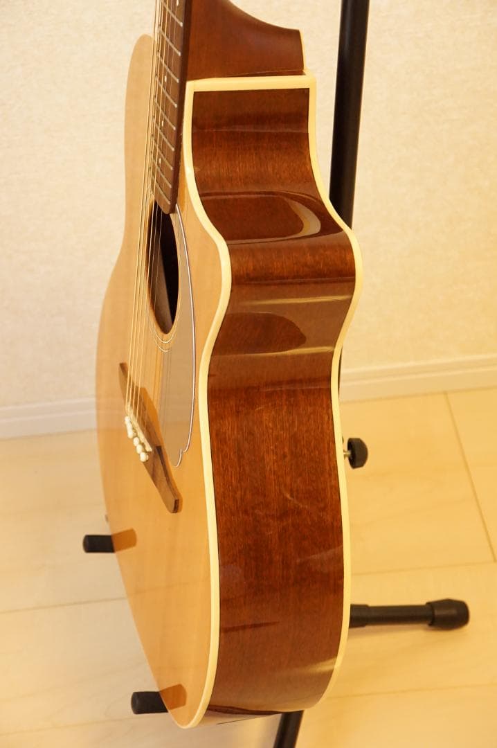 Fender Newporter Player エレアコ