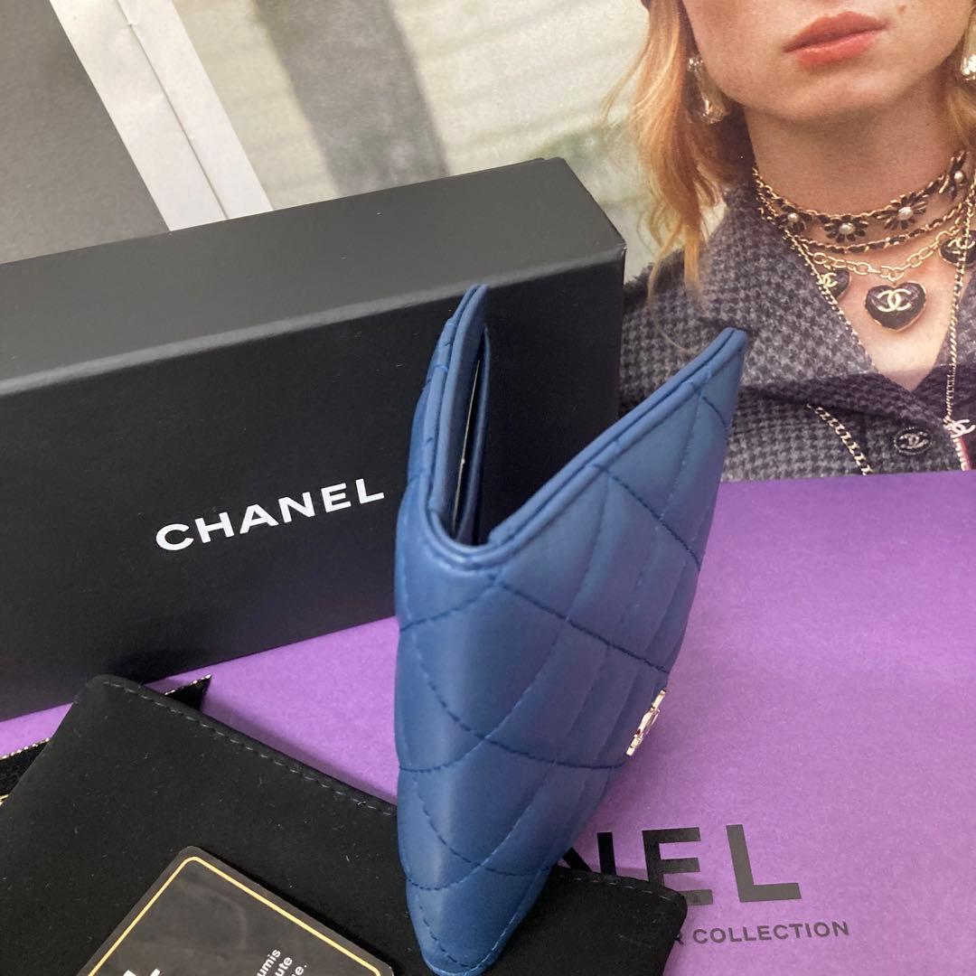 未使用☆CHANEL☆カードケース☆ID☆ケース☆定期入れ☆