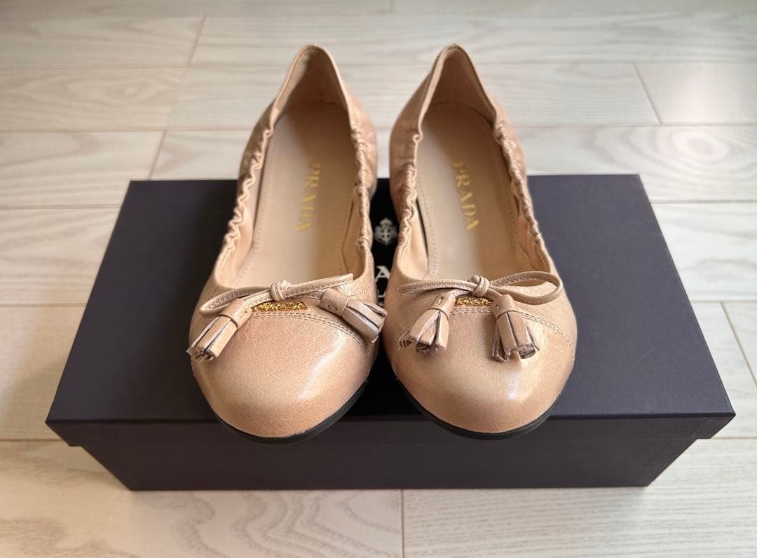 【新品未使用】プラダ バレエシューズ 36/ベージュ