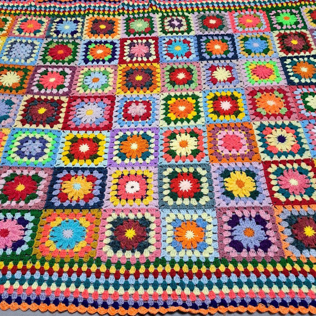 (144)カラフルなグラニースクエアブランケット★匿名発送★