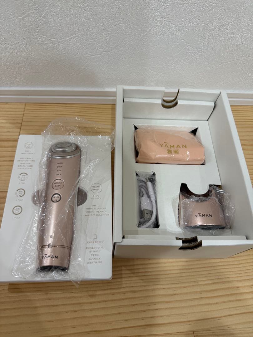 YAMAN 家庭用美顔器 フォトプラスShiny