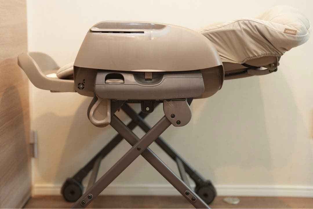 combiハイローチェア　ネムリラ手動