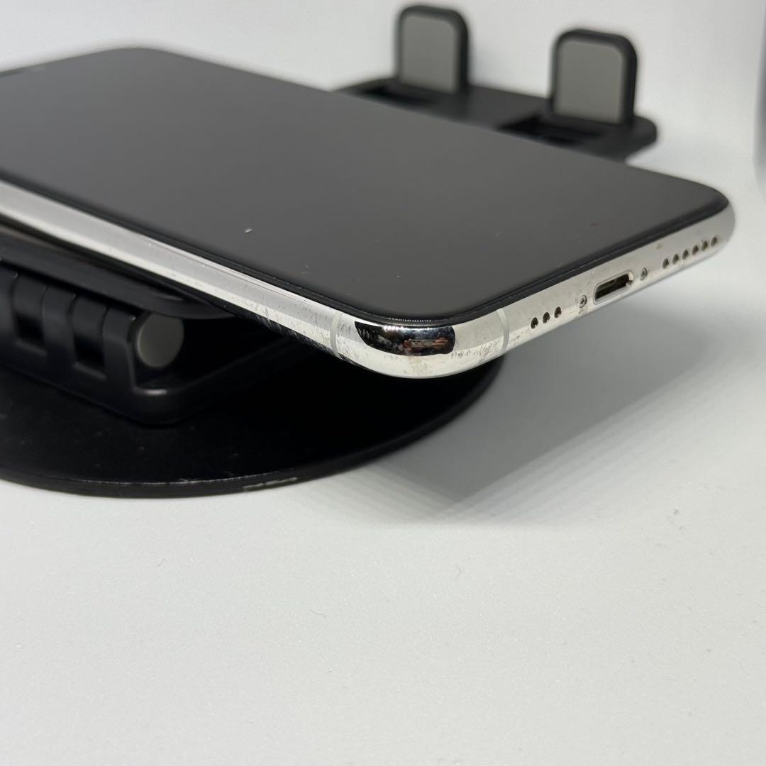 iPhone 11pro シルバー　MWC82J/A