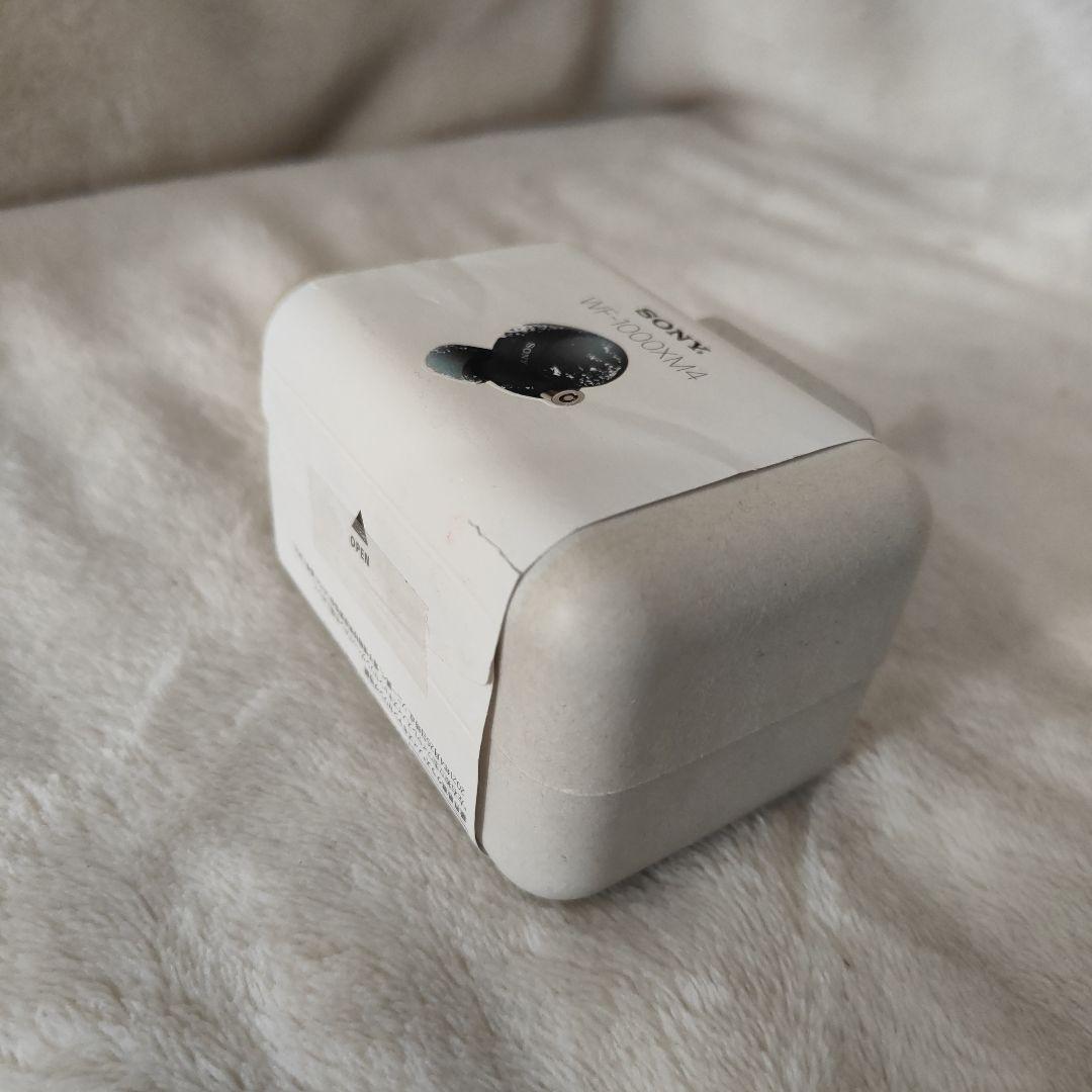 L*)様 未使用　SONY WF-1000XM4 ワイヤレスイヤフォン