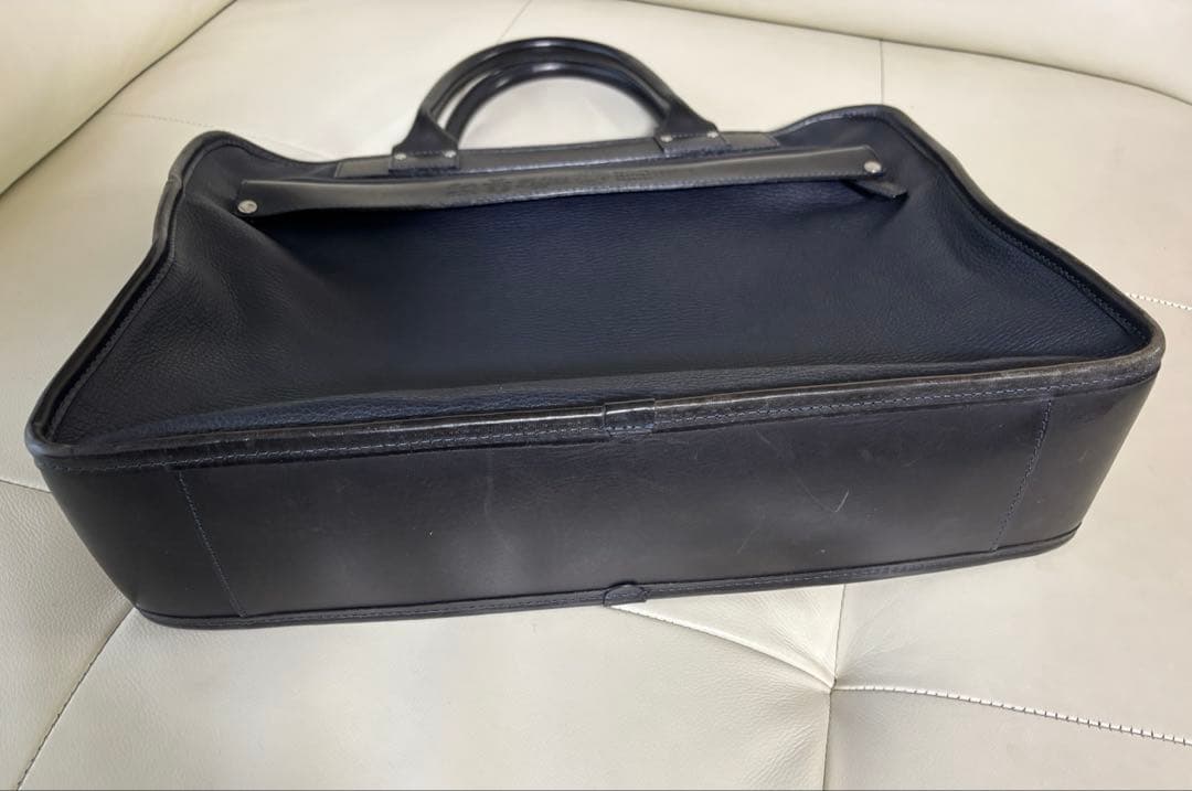 【美品】Felisi8637/2 シュリンクレザー ブリーフケース イタリア製