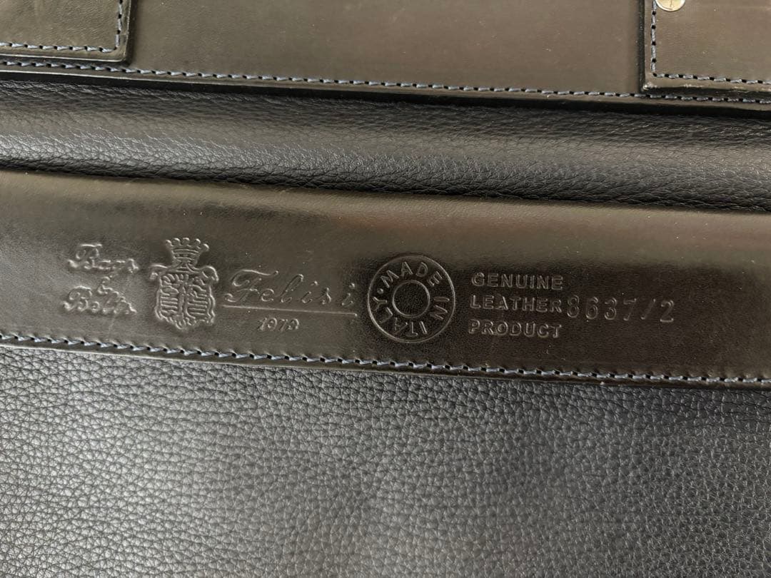 【美品】Felisi8637/2 シュリンクレザー ブリーフケース イタリア製