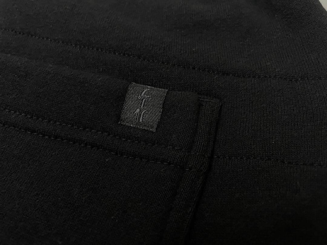 ループウィラー ホワイトマウンテニアリング スウェット プルオーバー